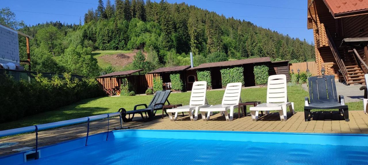 Mini Hotel Zakrut Tatariw Exterior foto