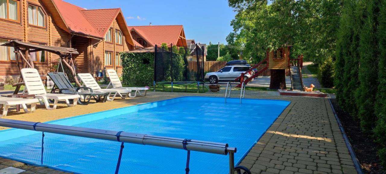 Mini Hotel Zakrut Tatariw Exterior foto